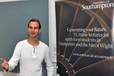 Dr Angelo Grubisic presenting a TEAtime lecture