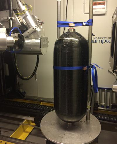 Pressure vessel inside the HUTCH