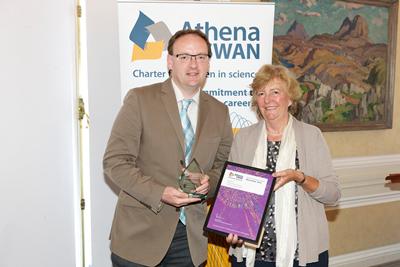 Dr Martin Solan receiving Bronze award