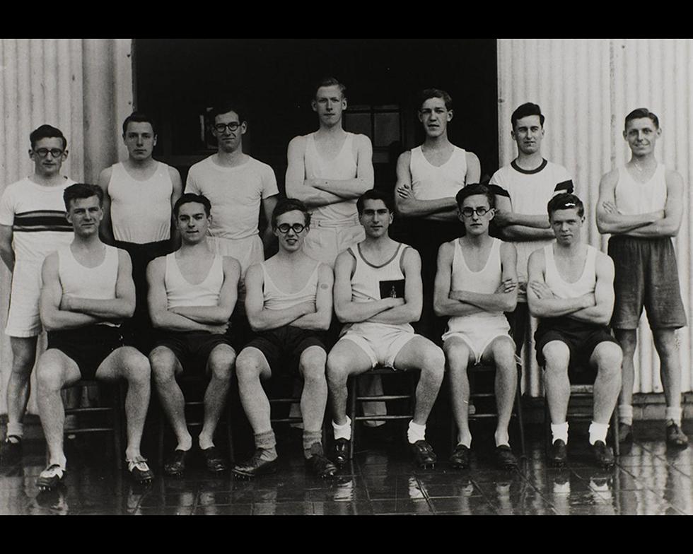 Sports: Men's athletics team, 1946