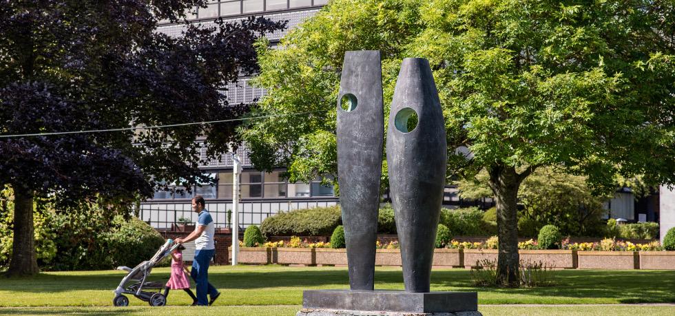 Barbara Hepworth sculpture on Highfield campus © Thierry Bal 