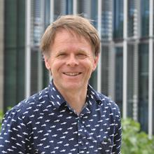 Thumbnail photo of Professor Stephen R Turnock