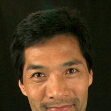 Thumbnail photo of Professor Xunli Zhang