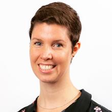 Thumbnail photo of Dr Danielle Schoenaker