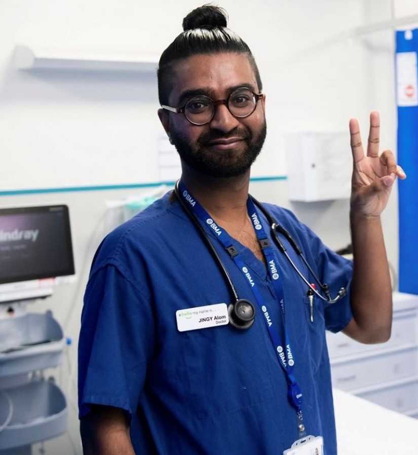 Jingy Alom in a hospital ward