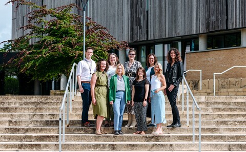 Image alt text placeholder