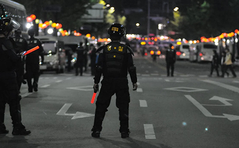 Just and Unjust riots