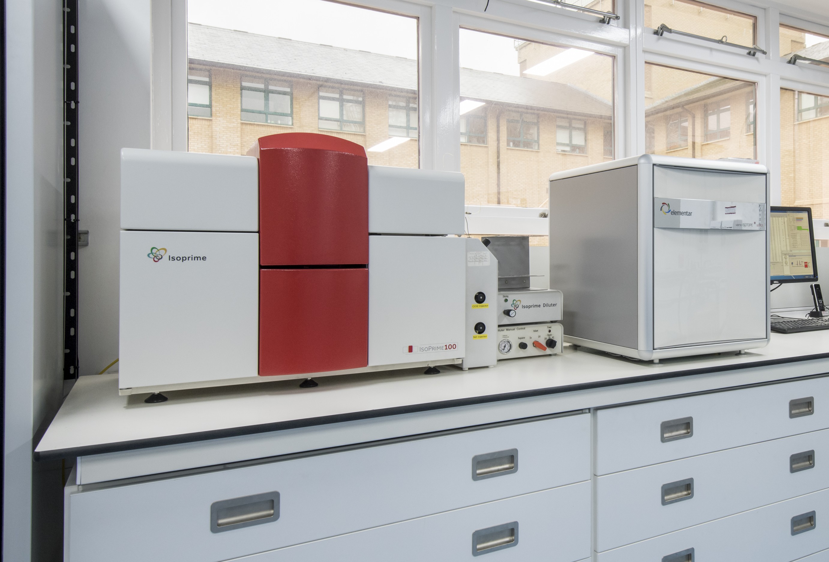 Elementar Vario Isotope Select Elemental Analyser