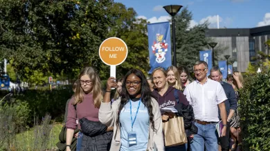 Student tour Highfield campus.