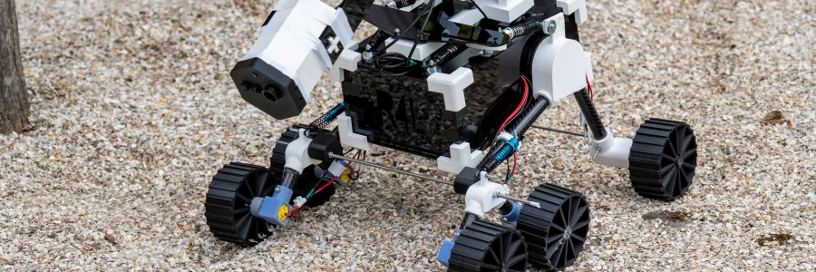 Mars to Humans rover is an outreach activity which demonstrates how Raman spectroscopy is used on the Mars Rover mission and in disease diagnostics being developed at Southampton University.