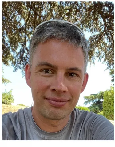 Professor Andreas Schmitt