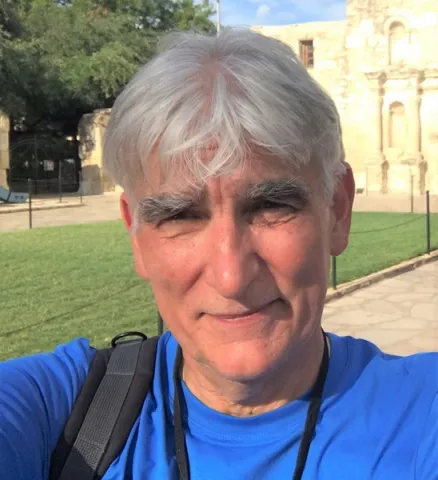 Emeritus Professor Ian Clarke