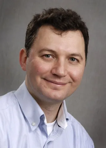 Professor Ramsey Cutress