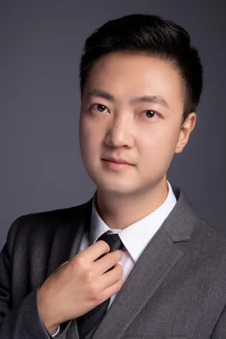 Professor Yucheng Zhang