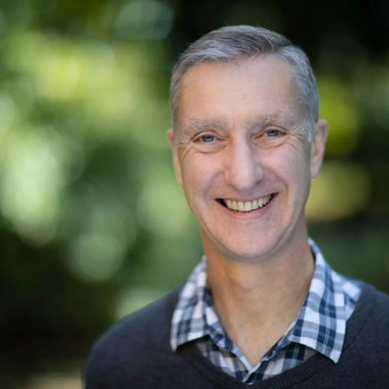 Professor Gary Morris