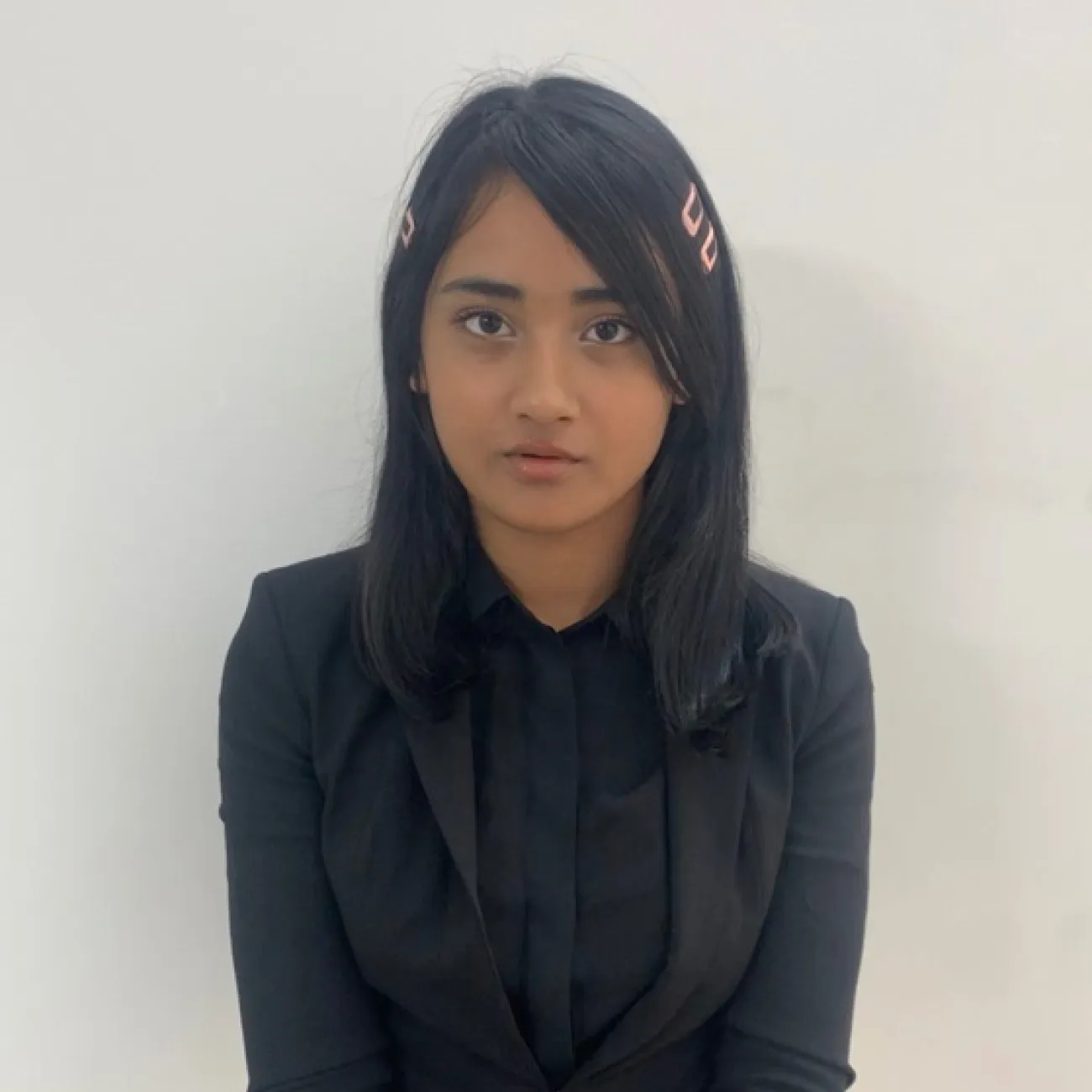 Ms Nadia Hoque