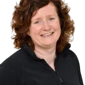 Head and shoulders photo of Dr Julie Herniman