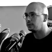 Black and white photograph of Shaul Marmari. Photo by Julia Ross